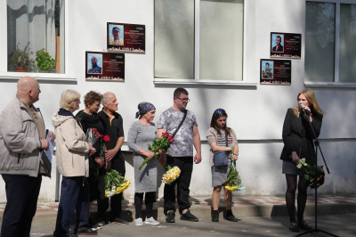 У Бучі відкрили ще дві меморіальні дошки на честь загиблих воїнів (ФОТО)